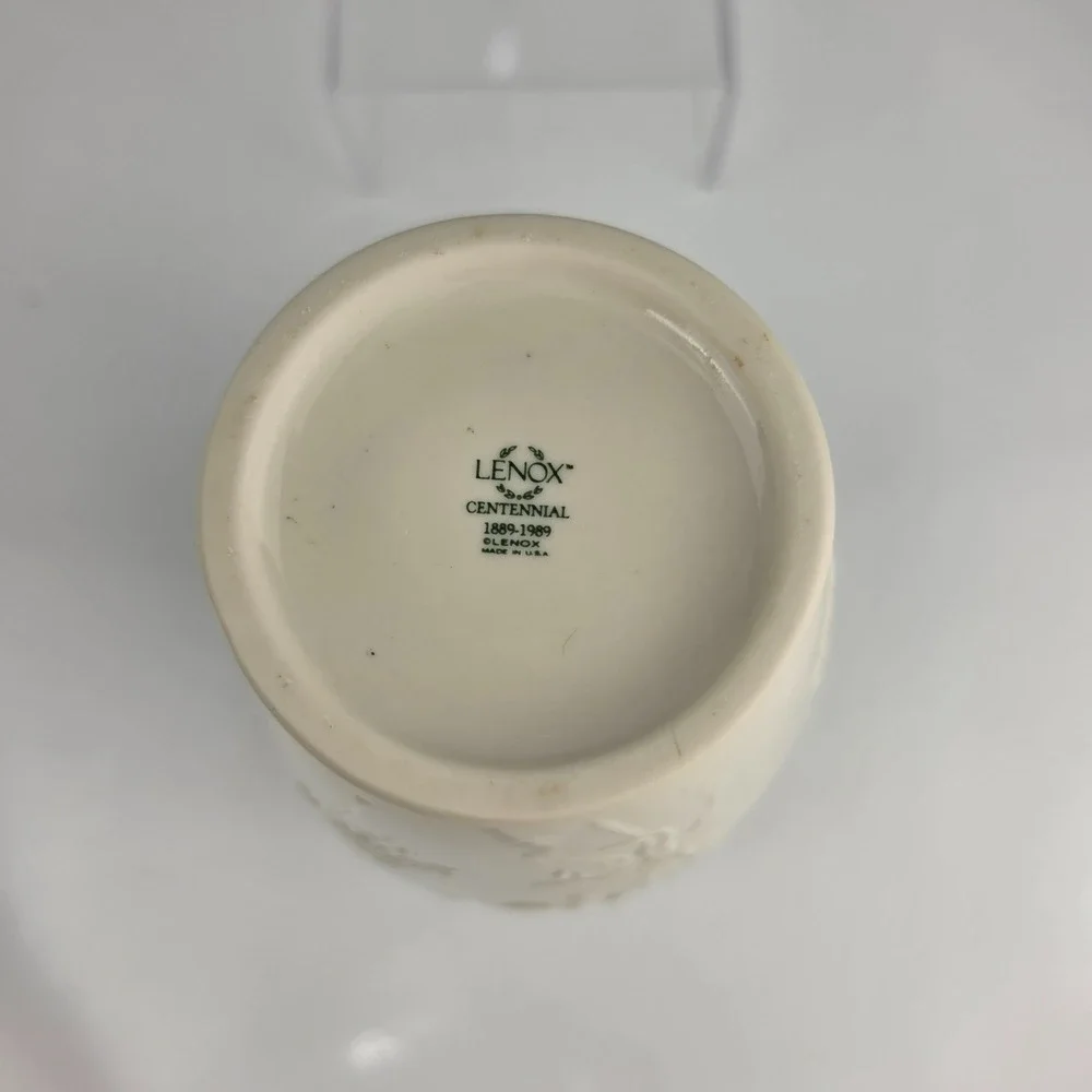 Lenox Centennial 1889-1989‎ Ivory Embossed Floral Vase Gold Trim Made in USA